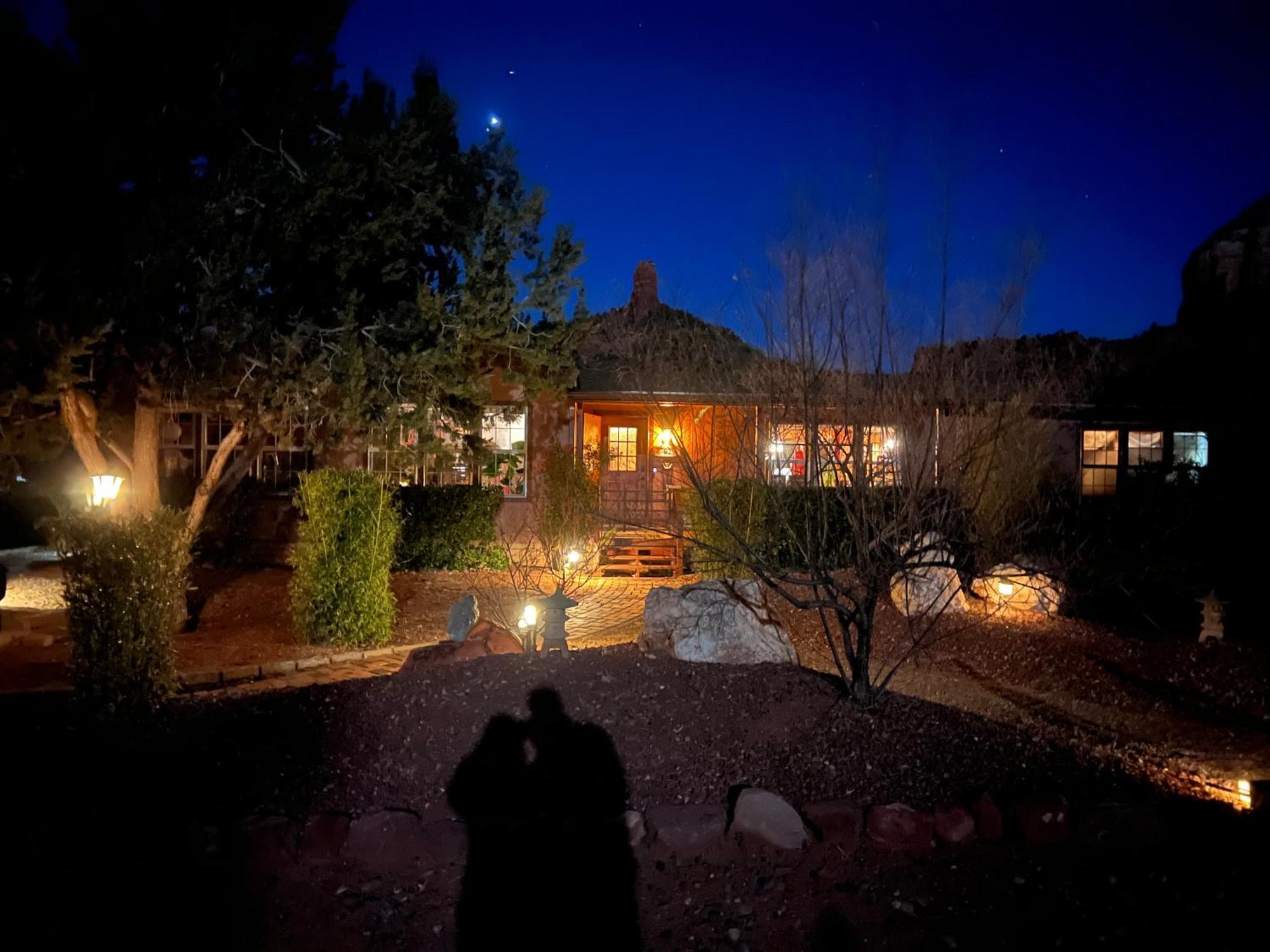Sedona Room Homestay - Thunder Mountain Экстерьер фото